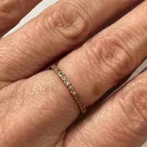 Elegant Rose Gold Diamond Band Ring